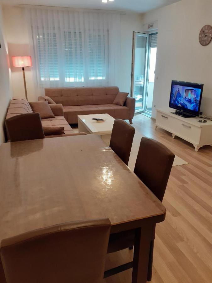 פרישטינה Prishtina Apartments מראה חיצוני תמונה